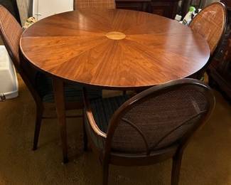 dinning room table