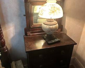 HURRICANE LAMP