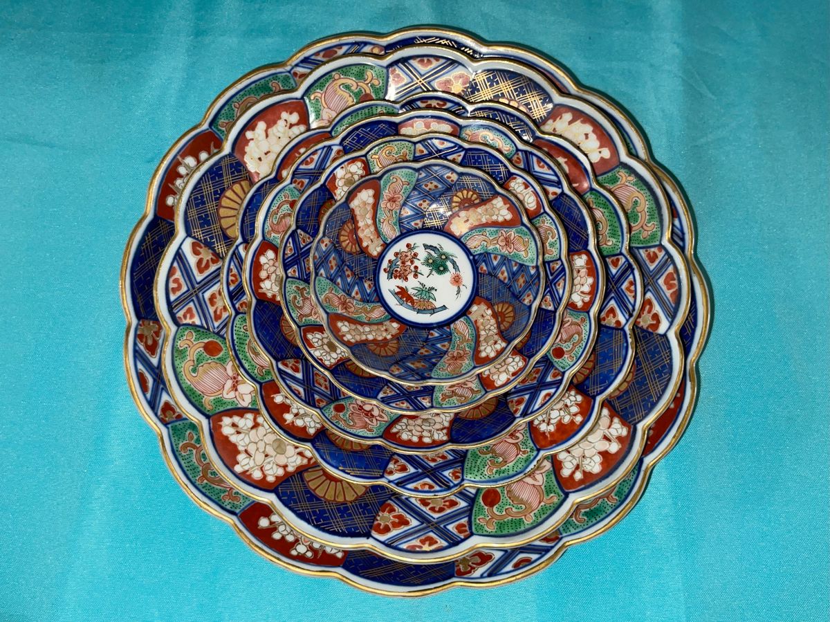 75 piece set Imari china 