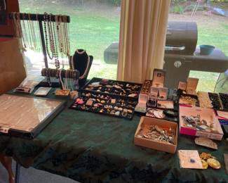 A nice collection of costume and fine jewelry.  The open space is reserved for our fine gold jewelry.