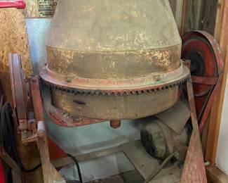Can anyone use this cement mixer???