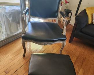 Black Leather Arm Chair w/Foot Stool