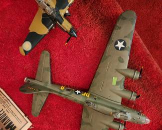 Model airplanes