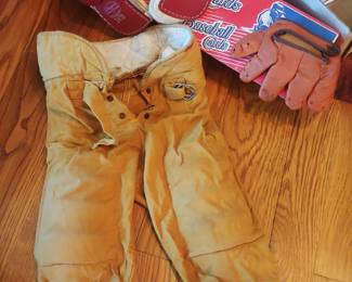 Vintage Football pants & shoulder pads