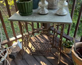 Singer Table. Garden decor.