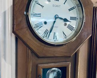 Vintage Le Gant 31 day wall clock.  Korean.  