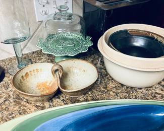 Stoneware, appliances.