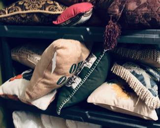 Tons of throw pillows in excellent condition!