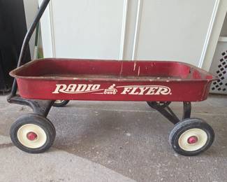 Radio flyer wagon