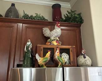 Chicken decor (SO many chickens!)