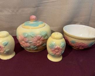 Vintage Hull Sunglow 