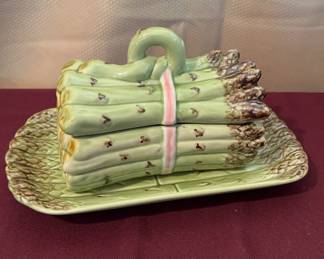 Bordallo Pinherio Threepiece Asparagus Dish