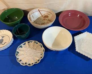 Bakeware, Pottery, and More. Includes Longaberger