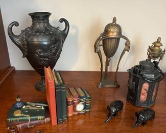 Metal urns and lanterns 