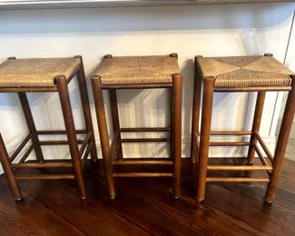 3 bar stools