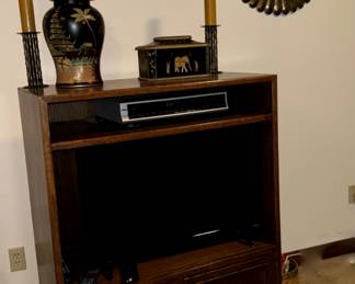 Small entertainment center