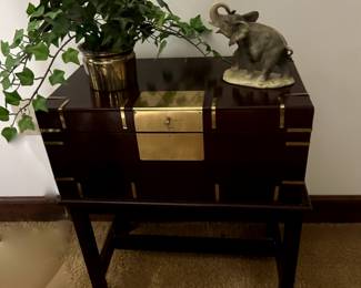 Oriental box on stand