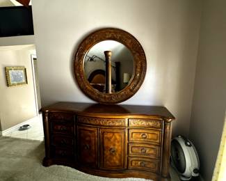 dresser and mirror set