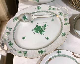 Large Herend Oval handled tray Chinese Bouquet