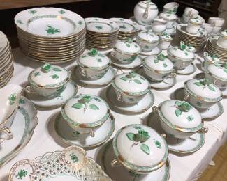 Herend Green Chinese Chinese Bouquet Cream Soup Bowls