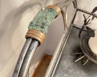 Additional view of cart handle ~