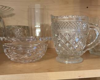 Vtg sugar & creamer,  was $7, NOW $5