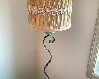 Additional view of vintage scroll lamp ~