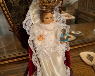 Vintage Infant of Prague chalkware statue