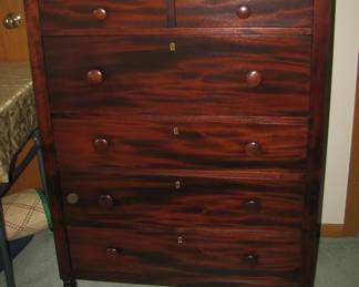 Chest of drawers