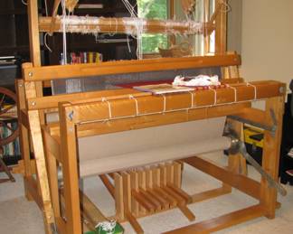 Countermarch loom. Set up for 4 shafts has 8. 48" weaving capacity