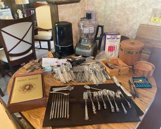 Estate Sale By Olga in Piscataway NJ