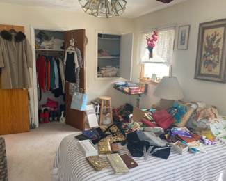 Estate Sale By Olga in Piscataway NJ