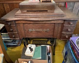 Books
Antique sewing machine 