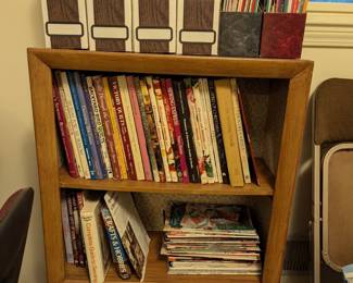 Quilting/sewing/craft books & magazines 