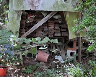 Entire lot of wood. You must load and haul 