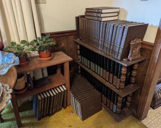 1978 encyclopedia Britannia & supplement volumes