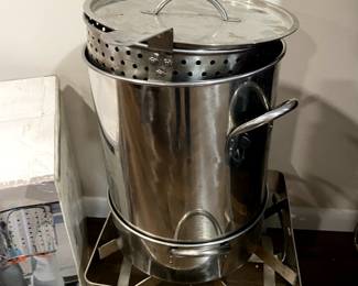 Turkey fryer 