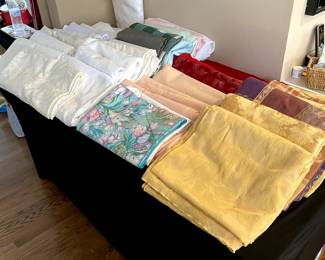Table cloths every color 