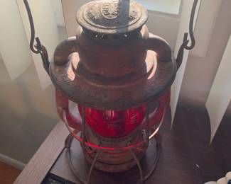 Office
Dietz railroad lantern