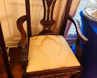 Set of 8 stunning Chippendale ball and claw foot dining chairs 