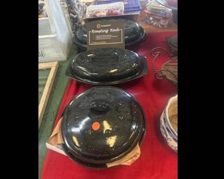 3 ROASTING PANS