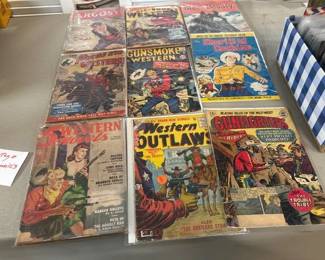 9 VINTAGE WESTERN COMICS