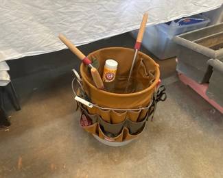 TOOL BUCKET