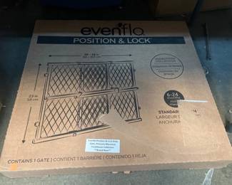 NEW EVENFLO POSITION LOCK BABY GATE