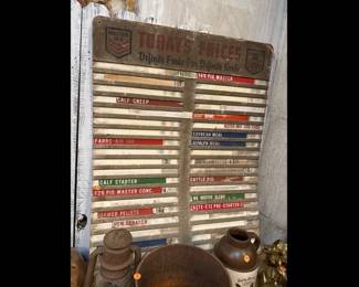 VINTAGE FEED PRICE BOARD