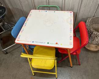 CHILDS TABLE AND FOUR CHAIRS