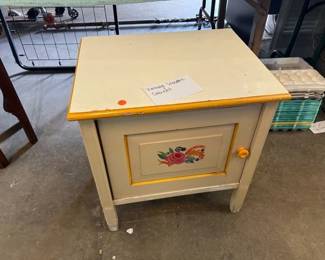 VINTAGE WOODEN CABINET