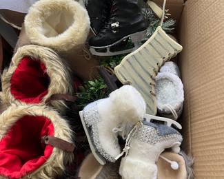 Decorative Christmas skates