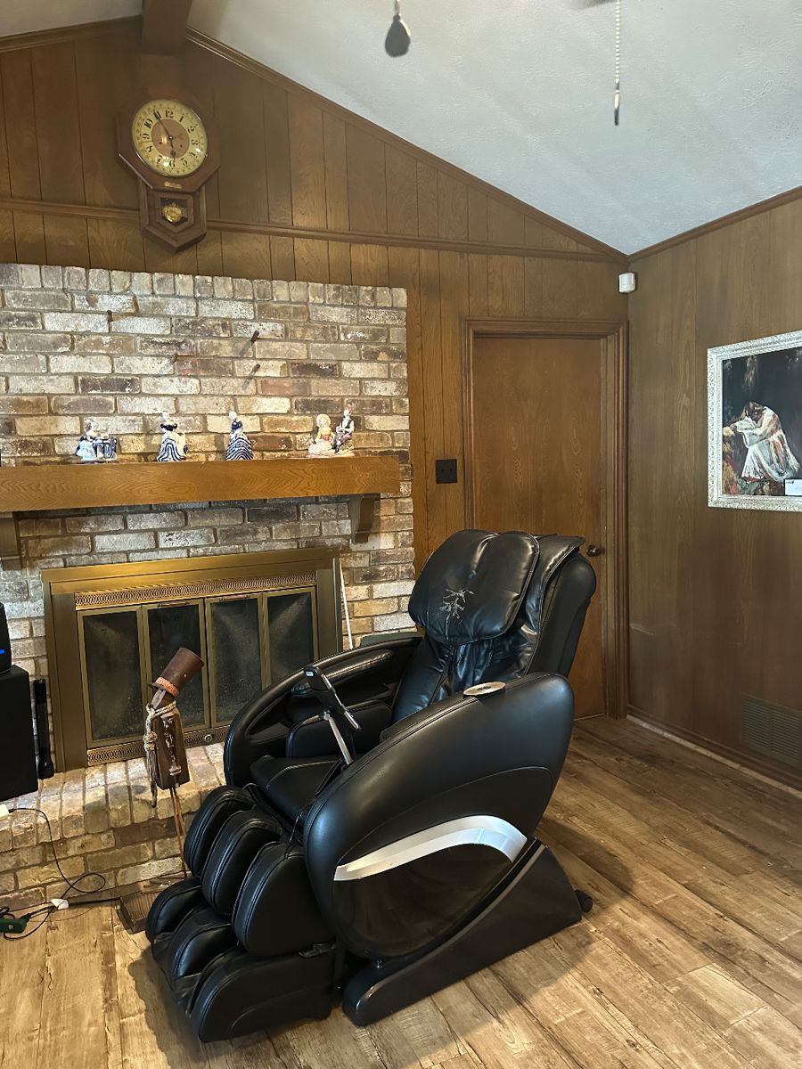 Cozzio massage chair with back, arms, and legs massagers. Manually programmable or seven pre-programmed massages