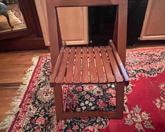 $250 Dining table and 3 chairs 42 R 30 T